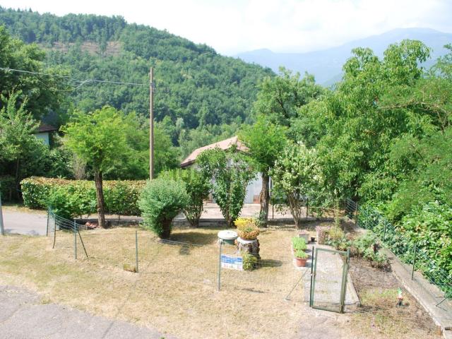 Villetta indipendente in vendita di 150 m² in Piazza Martiri di Cervarolo, 21