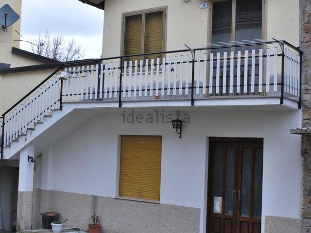 Villetta indipendente in vendita di 150 m² in Piazza Martiri di Cervarolo, 21