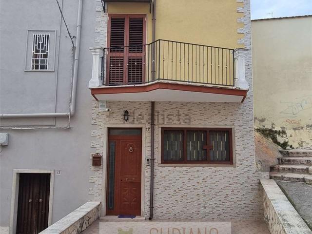Villetta indipendente in vendita di 150 m² in Salita Mater Gratiae, 11