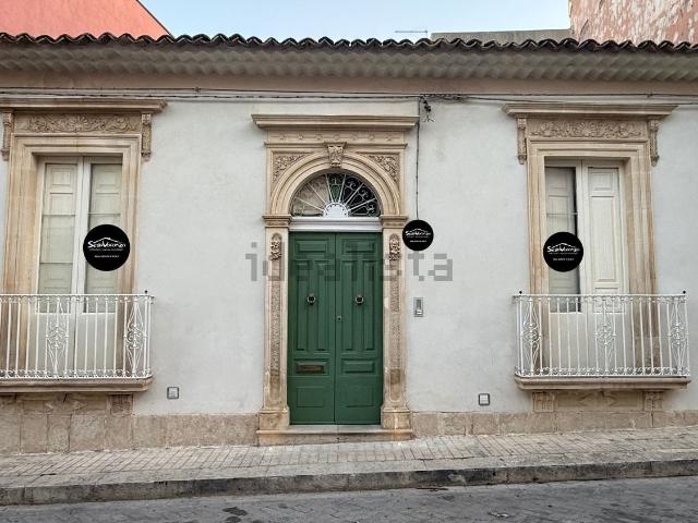 Villetta indipendente in vendita di 151 m²