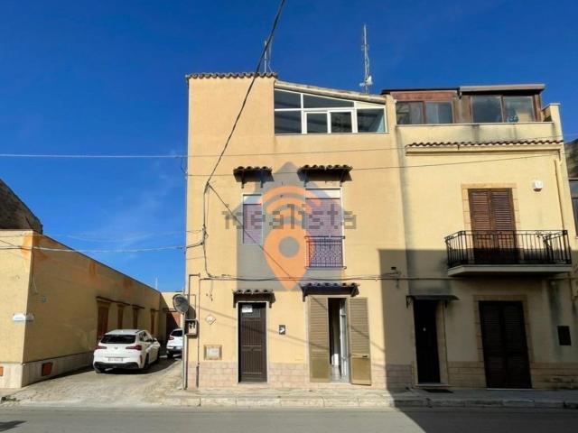 Villetta indipendente in vendita di 151 m² in Via Campobello, 102