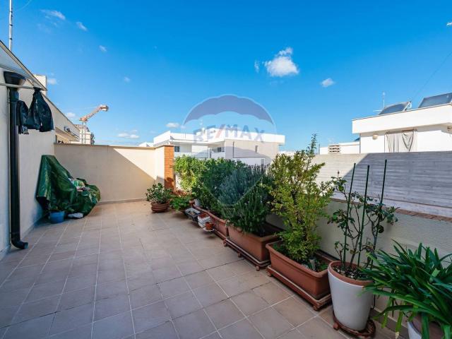 Villetta indipendente in vendita di 151 m² in Via Dante Alighieri, 4