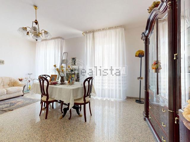 Villetta indipendente in vendita di 152 m² in Via Deledda