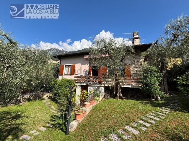 Villetta indipendente in vendita di 153 m² in Via Boccino, 12