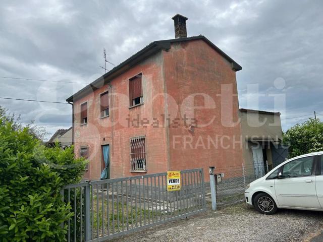 Villetta indipendente in vendita di 153 m² in Via Sinistra Naviglio, 2