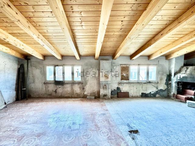 Villetta indipendente in vendita di 153 m² in Via Roma, 5
