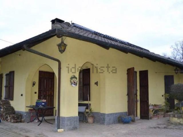 Villetta indipendente in vendita di 153 m² in Frazione Mombarone, 60