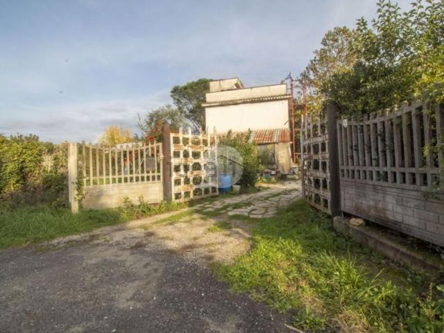 Villetta indipendente in vendita di 153 m² in Strada di Cerreto, 89