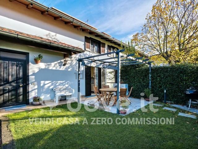 Villetta indipendente in vendita di 154 m² in Via Natta