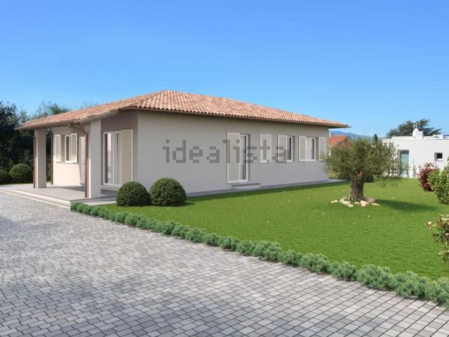 Villetta indipendente in vendita di 154 m² in Via Pregiuntino