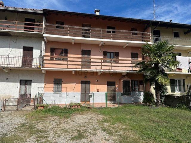 Villetta indipendente in vendita di 155 m² in Via Bogogno