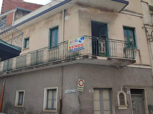 Villetta indipendente in vendita di 155 m² in Via Guglielmo Marconi, 56