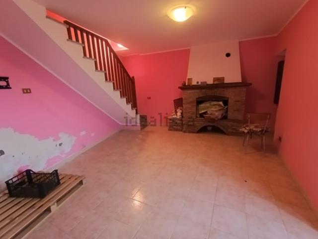 Villetta indipendente in vendita di 155 m² in Via del falco grotte santo stefano