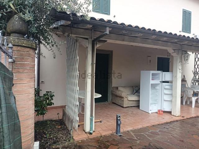 Villetta indipendente in vendita di 155 m² in Via della Pace