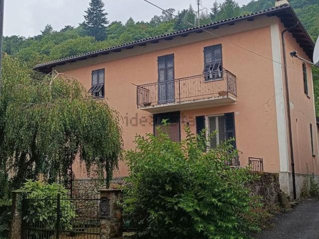 Villetta indipendente in vendita di 155 m² in Frazione Mereta, 16