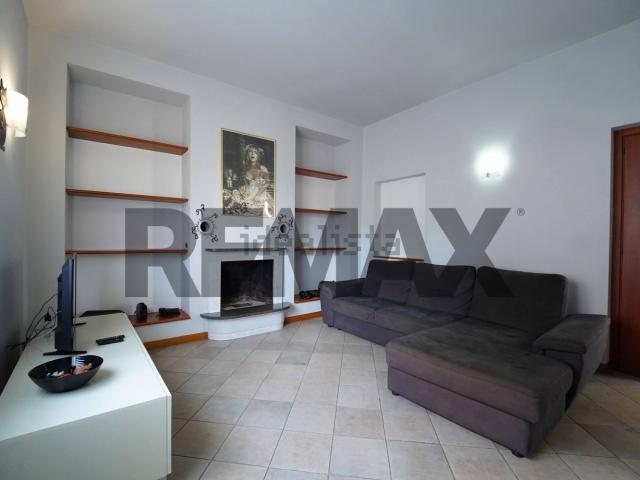 Villetta indipendente in vendita di 156 m² in Via Gaetano Donizetti, 5