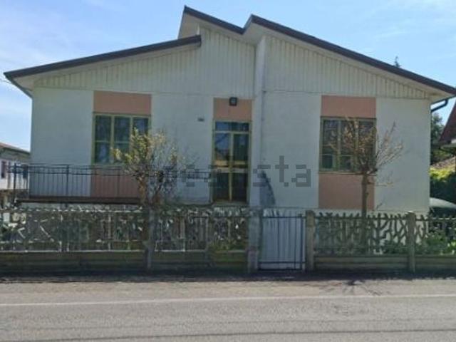 Villetta indipendente in vendita di 156 m² in Via Don Giovanni Minzoni, 560