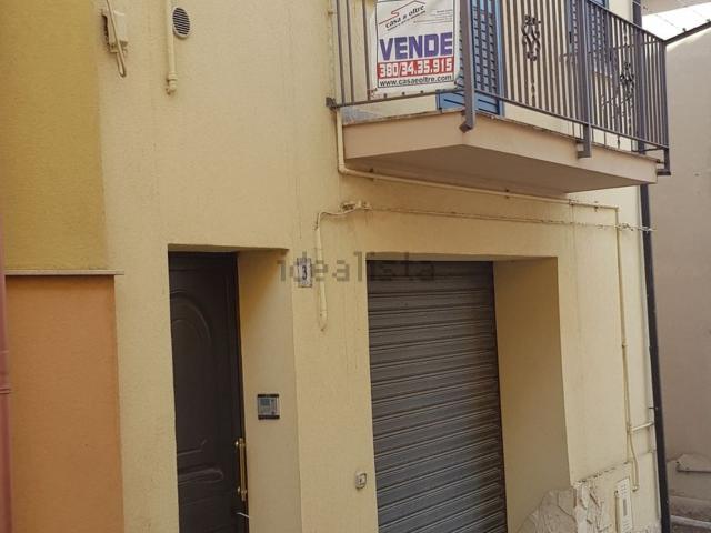 Villetta indipendente in vendita di 156 m² in Via Madonna di Bisaccia, 6