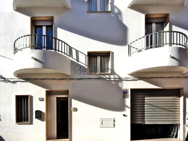 Villetta indipendente in vendita di 156 m² in Via Maresciallo Luigi Cadorna