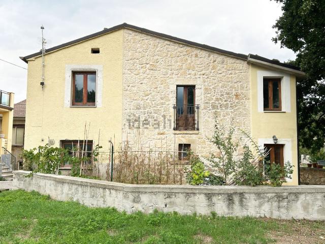 Villetta indipendente in vendita di 156 m² in Via Piano delle Castagne, 174