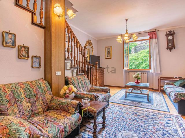 Villetta indipendente in vendita di 156 m² in Località Iera