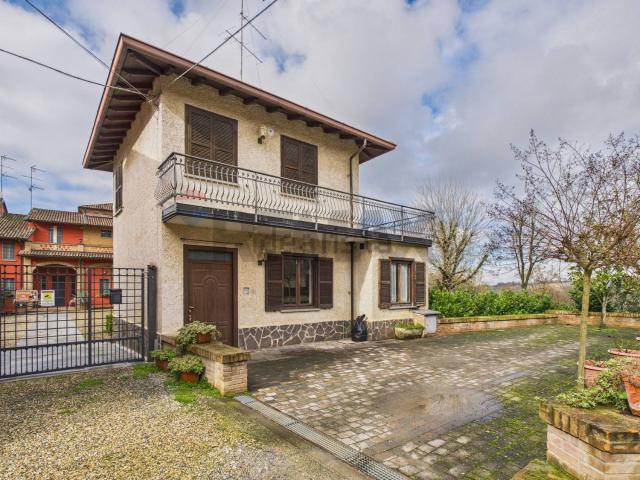 Villetta indipendente in vendita di 156 m² in Strada Cortesi, 34