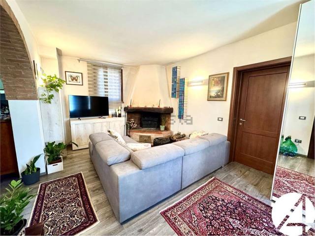 Villetta indipendente in vendita di 157 m² in Via di Ramini, 174
