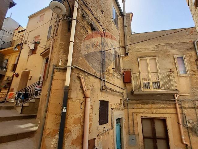 Villetta indipendente in vendita di 157 m² in Via Isola Dranza, 4