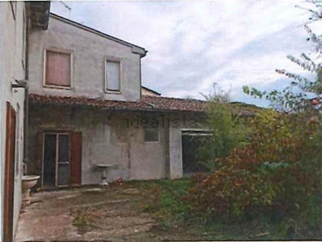 Villetta indipendente in vendita di 157 m² in Via Monteverdi, 8