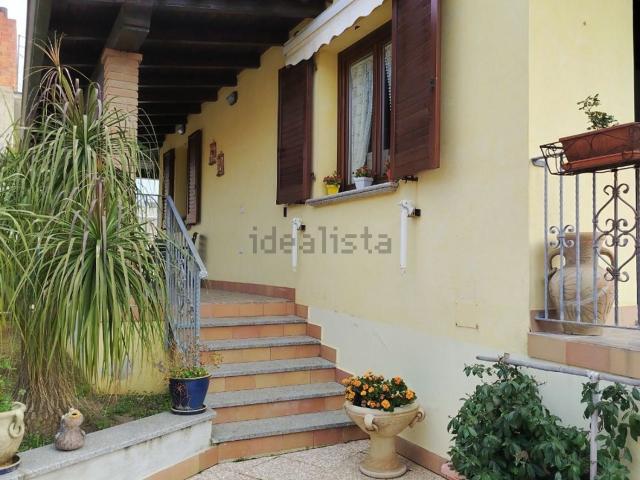 Villetta indipendente in vendita di 157 m² in Via San Michele