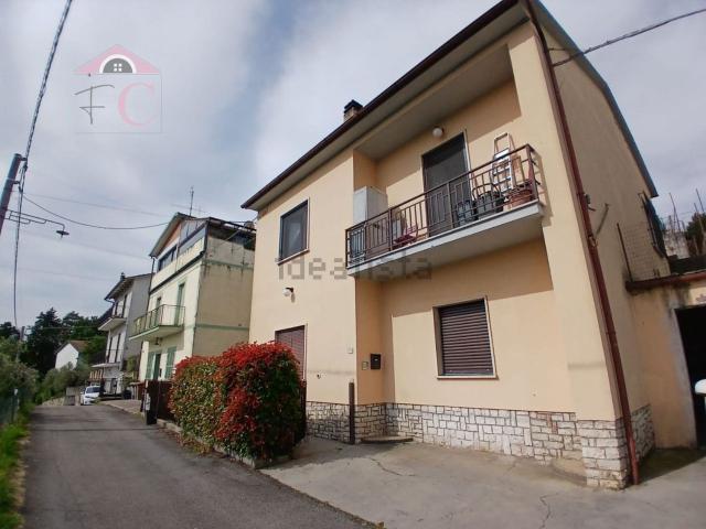 Villetta indipendente in vendita di 157 m² in Strada del Poggiolo, 8