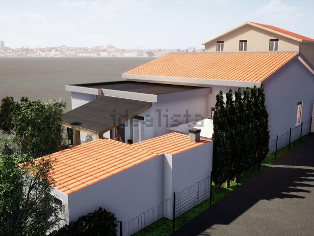 Villetta indipendente in vendita di 158 m² in Via Alessandro Manzoni