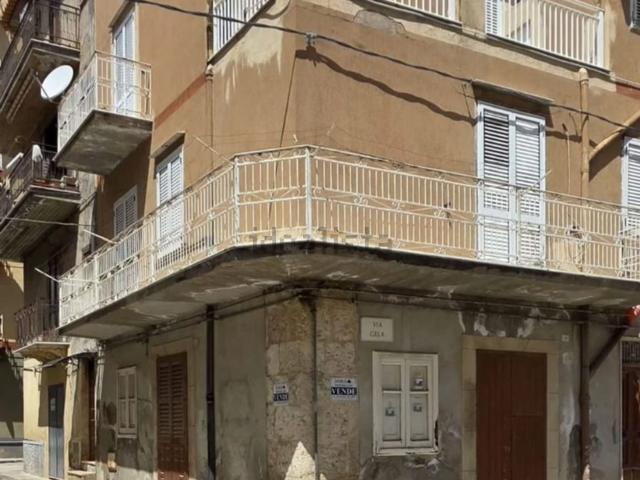 Villetta indipendente in vendita di 158 m² in Via Gela, 34
