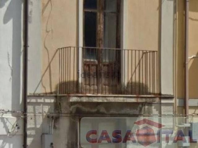 Villetta indipendente in vendita di 158 m² in Via Olivarella Nazionale