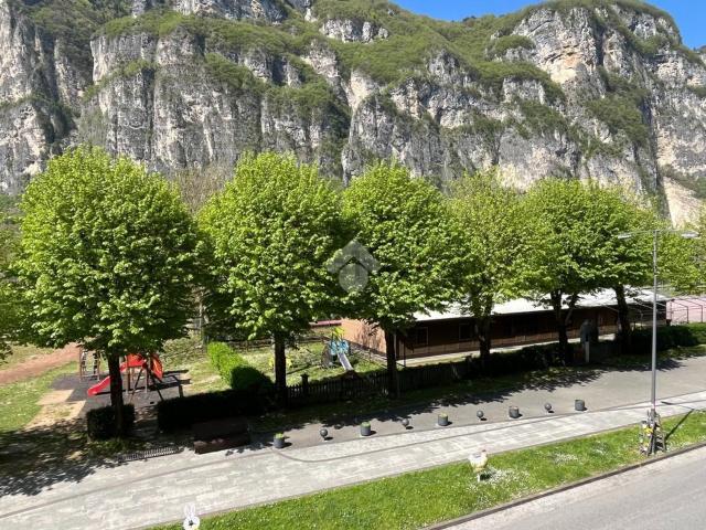 Villetta indipendente in vendita di 158 m² in Via Roma, 57