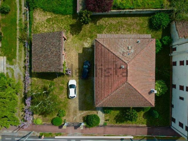 Villetta indipendente in vendita di 158 m² in Via Volpedo, 16