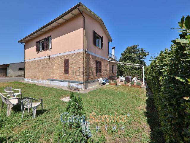 Villetta indipendente in vendita di 159 m² in Via dei Girasoli