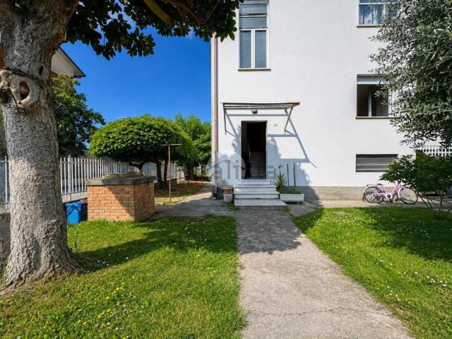 Villetta indipendente in vendita di 159 m² in Via Manzi, 100