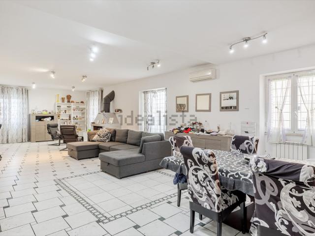 Villetta indipendente in vendita di 159 m² in Via Ururi, 20