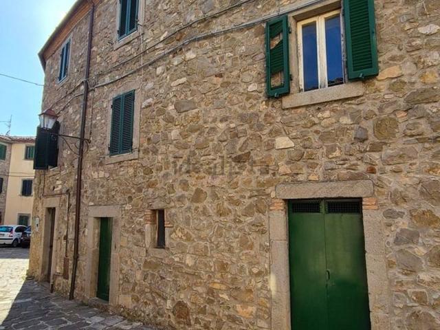 Villetta indipendente in vendita di 159 m² in Piazza San Martno, 9