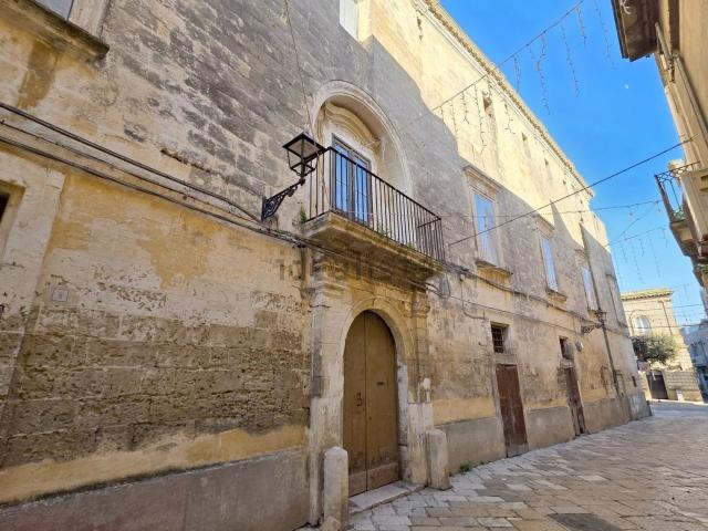 Villetta indipendente in vendita di 1600 m²