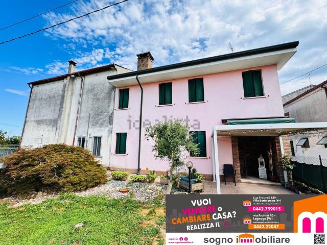 Villetta indipendente in vendita di 160 m²