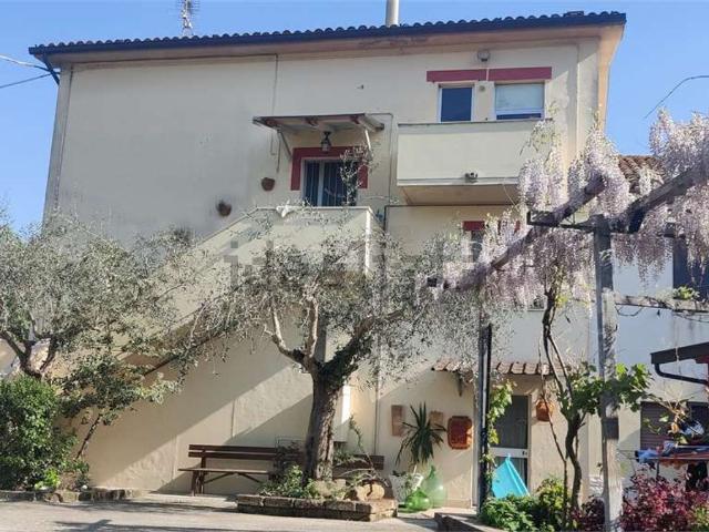 Villetta indipendente in vendita di 160 m²