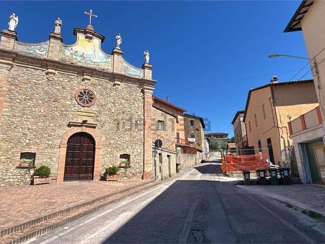 Villetta indipendente in vendita di 160 m² in Via Cairoli