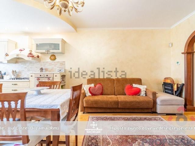Villetta indipendente in vendita di 160 m² in Via Castel di Lama