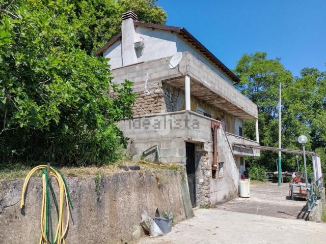 Villetta indipendente in vendita di 160 m² in Via Castellone, 70