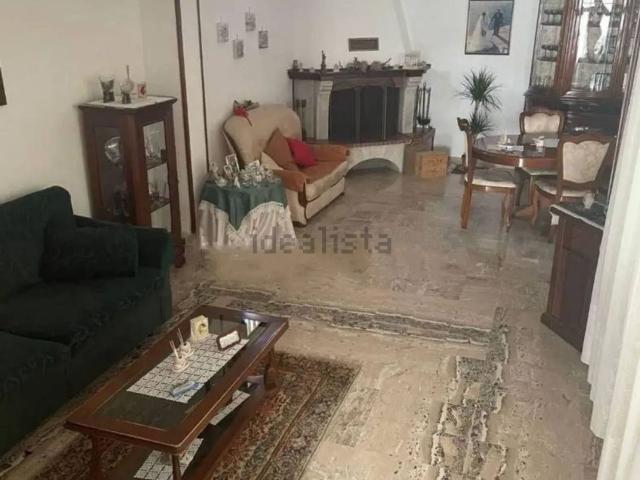 Villetta indipendente in vendita di 160 m² in Via Castronovo