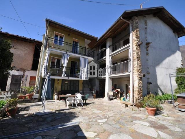 Villetta indipendente in vendita di 160 m² in Via Chiesanuova, 47