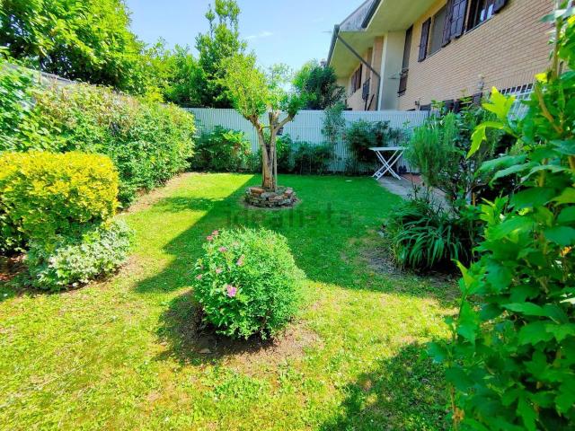 Villetta indipendente in vendita di 160 m² in Via Cividale, 121