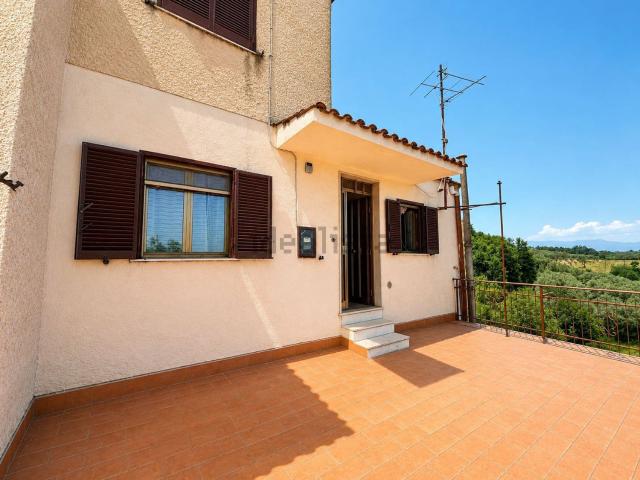Villetta indipendente in vendita di 160 m² in Via Cimate